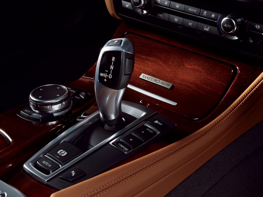  BMW 523d Maestro Special Edition 2015 года  (фото 7 из 8)